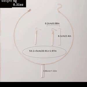 Rose Gold Pendant Necklace and Earring Set